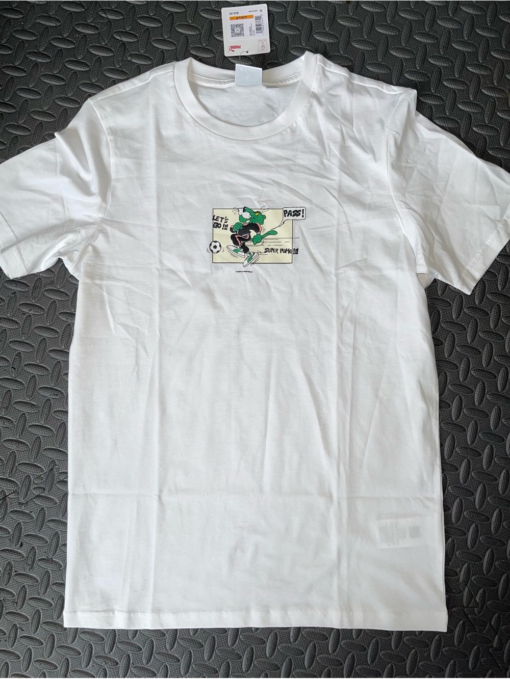 Classic Super Puma Tee with Soccer Graphic